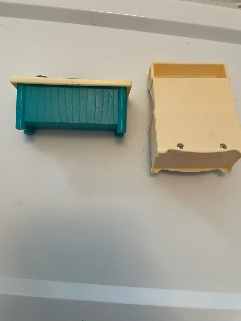 Vtg Fisher Price Loving Family Dollhouse Accessories Furniture kitchen & toilet